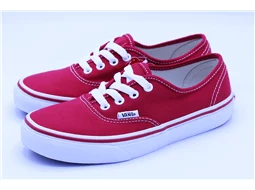 VANS AUTHENTIC